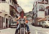 Bobby in Taxco - 6818 Bytes