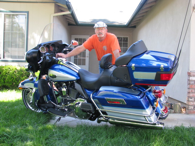 fred-davis-03.jpg - 149433 Bytes